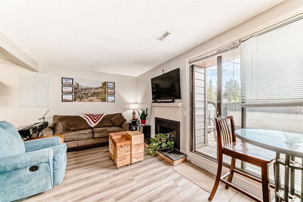 409-2520 Palliser Drive Sw, Calgary, AB