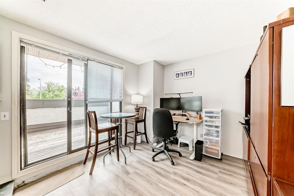 409-2520 Palliser Drive Sw, Calgary, AB