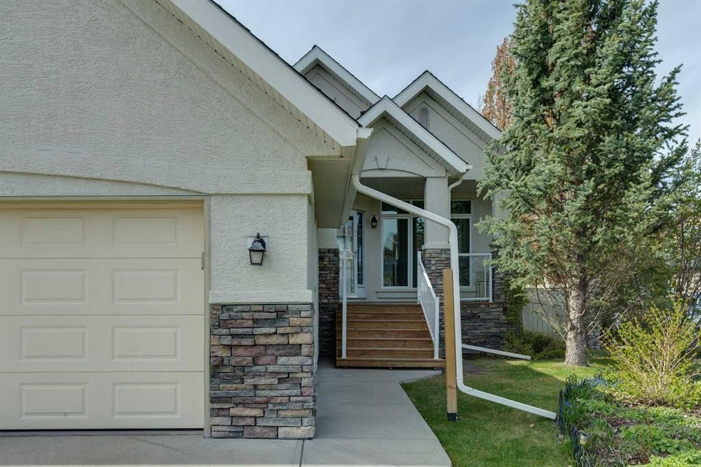 94 Panatella Close Nw, Calgary, AB - Outdoor