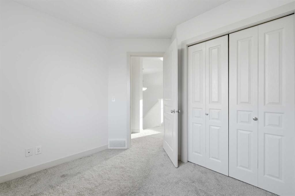 151 Royal Oak Drive Nw, Calgary, AB