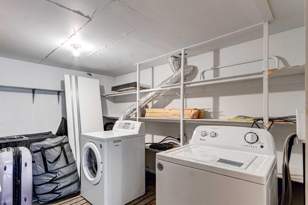 25 Deerfield Manor Se, Calgary, AB