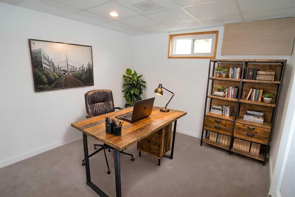 235 Avonburn Road Se, Calgary, AB - Indoor Photo Showing Office