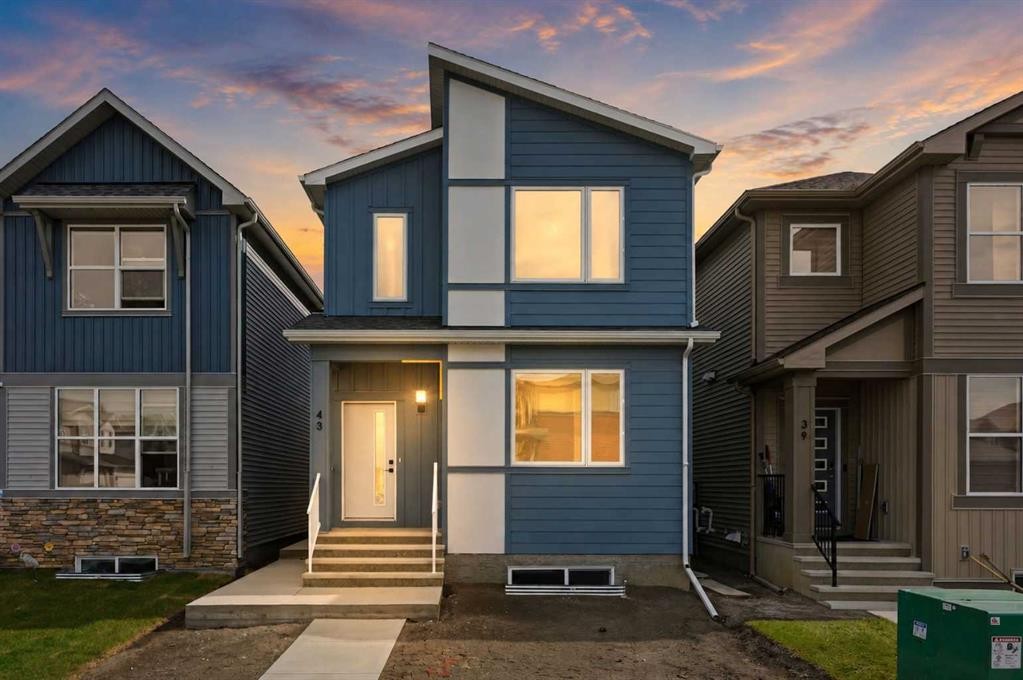 43 Belvedere Crescent Se, Calgary, AB - Outdoor With Facade