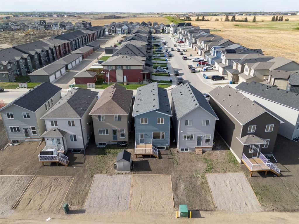 43 Belvedere Crescent Se, Calgary, AB - Outdoor With View