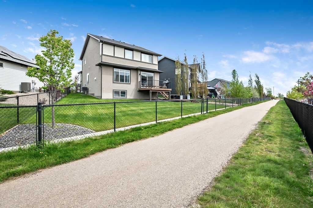 12 Ranchers Bay, Okotoks, AB - Outdoor