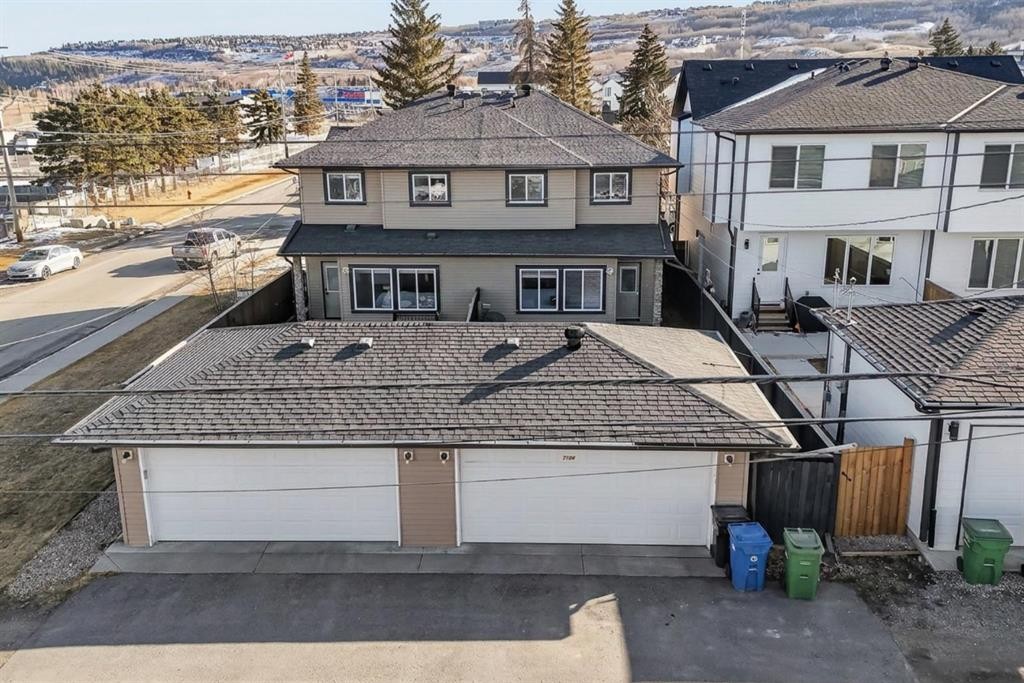 7104 36 Avenue Nw, Calgary, AB - Outdoor