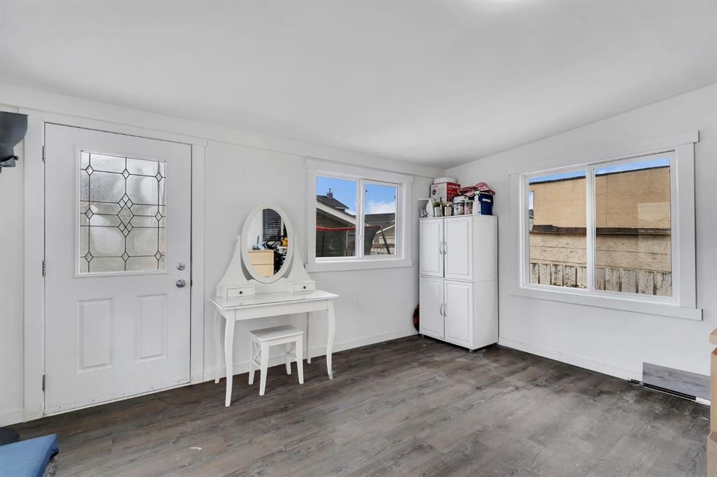 192 Martin Crossing Crescent Ne, Calgary, AB - Indoor Photo Showing Other Room