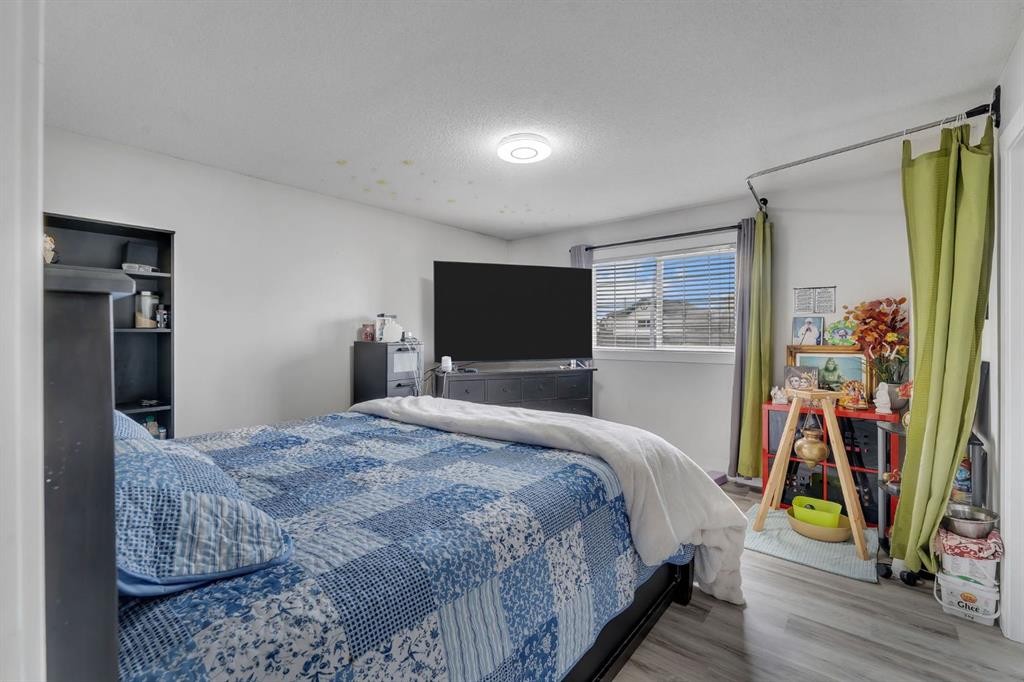 192 Martin Crossing Crescent Ne, Calgary, AB - Indoor Photo Showing Bedroom