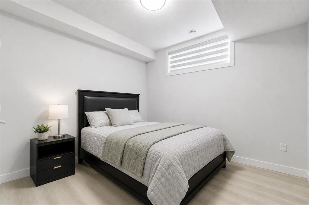 96 Red Embers Crescent Ne, Calgary, AB - Indoor Photo Showing Bedroom