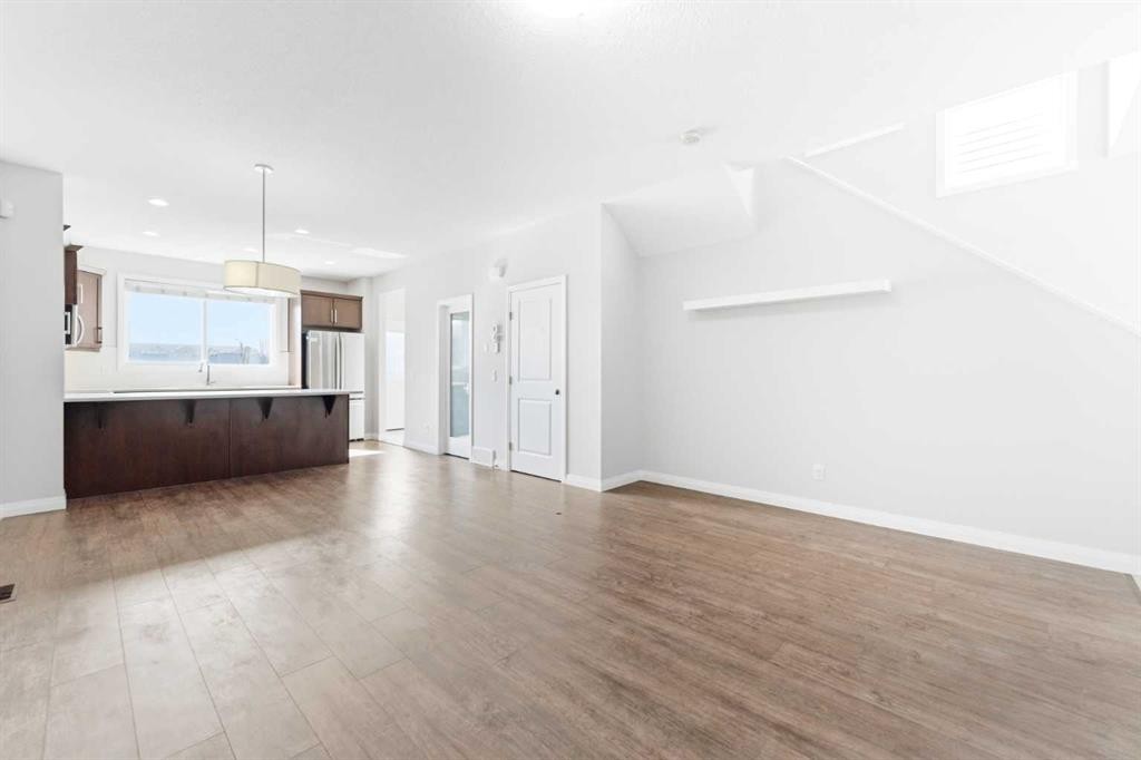 96 Red Embers Crescent Ne, Calgary, AB - Indoor