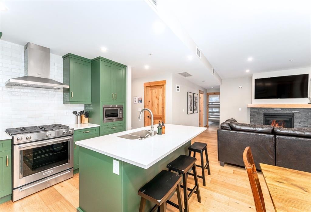 210-1408 Spring Creek Gate, Canmore, AB