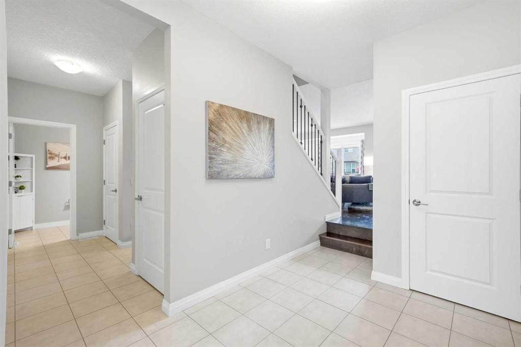 236 Auburn Springs Close Se, Calgary, AB - Indoor Photo Showing Other Room