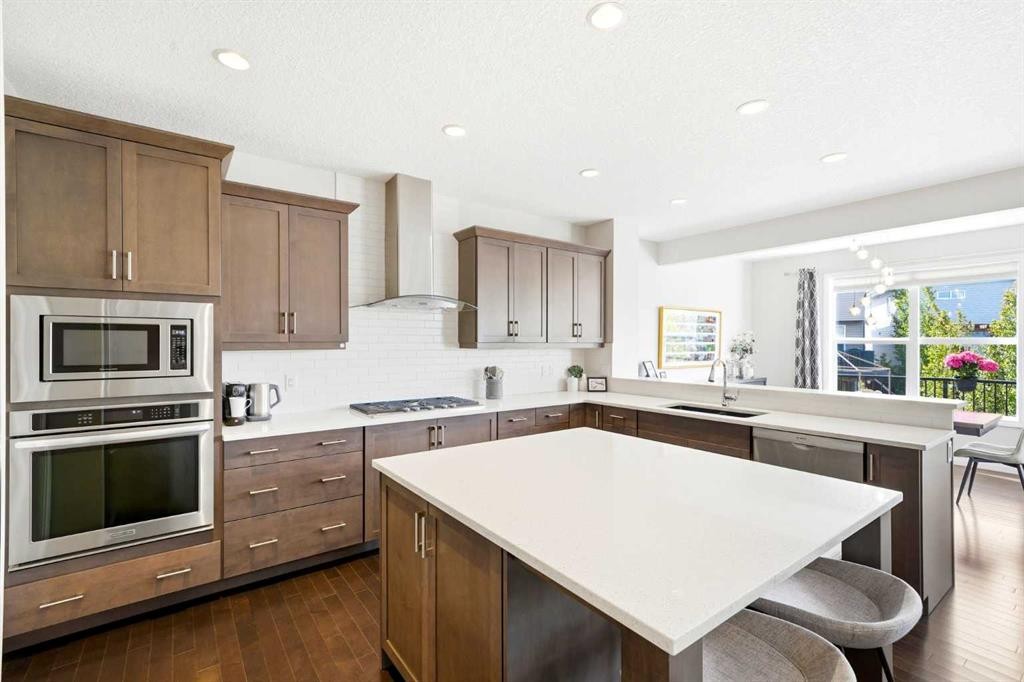 236 Auburn Springs Close Se, Calgary, AB - Indoor Photo Showing Kitchen With Upgraded Kitchen