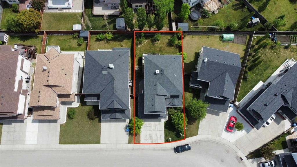 123 Hawkmere View, Chestermere, AB