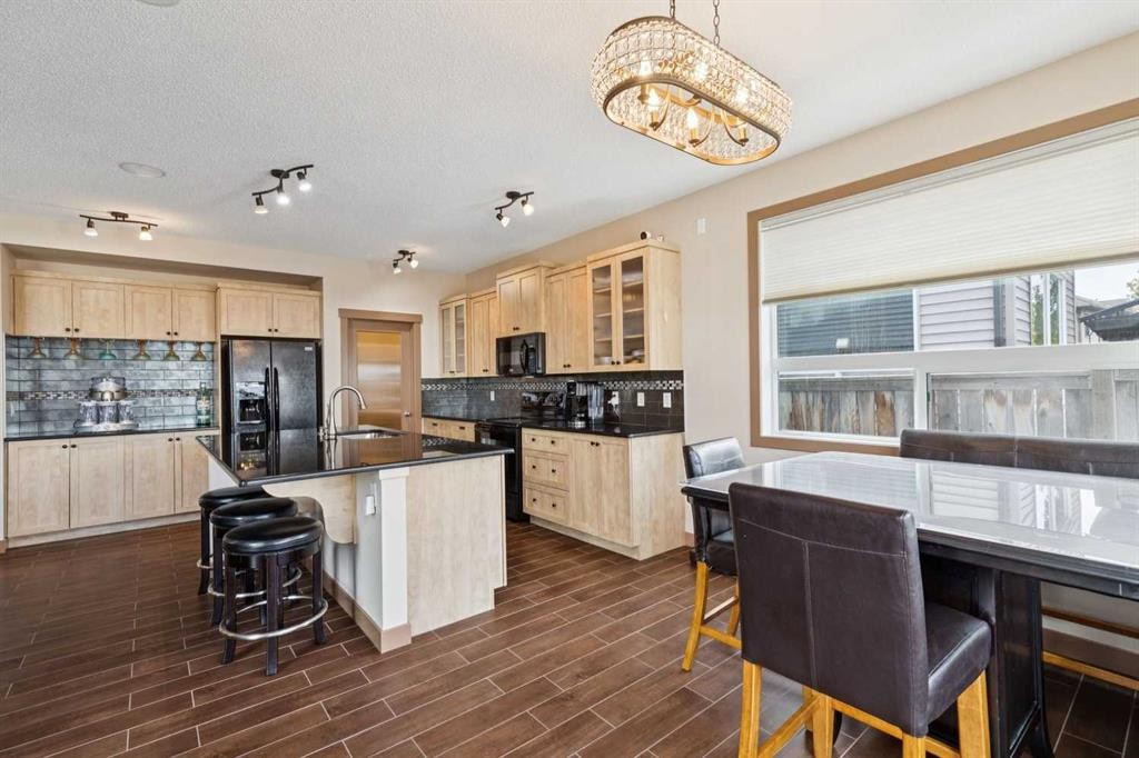 47 Silverado Skies Manor Sw, Calgary, AB - Indoor Photo Showing Other Room