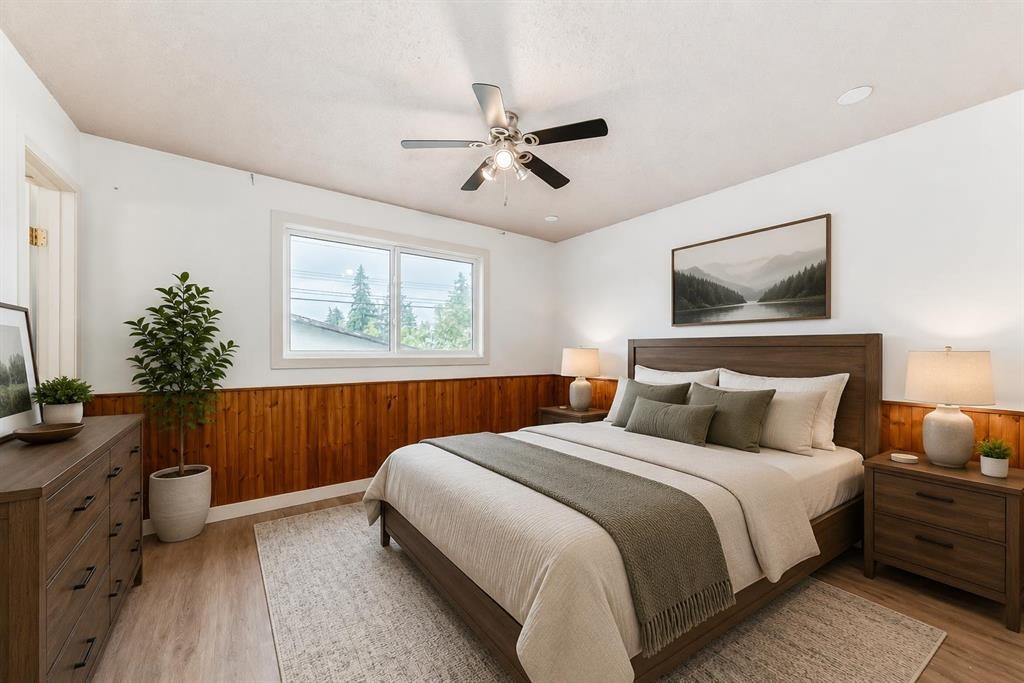 544 Penworth Way Se, Calgary, AB - Indoor Photo Showing Bedroom