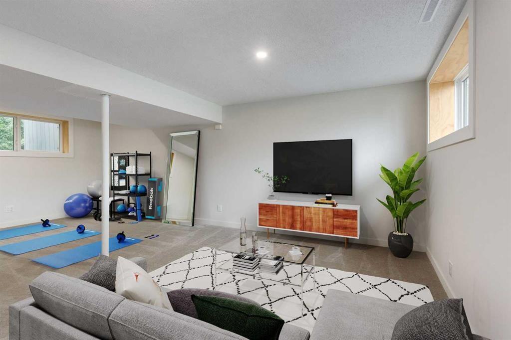182 Fyffe Road Se, Calgary, AB - Indoor