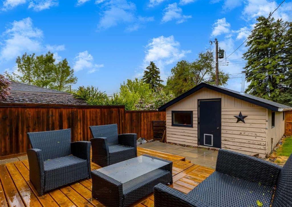 182 Fyffe Road Se, Calgary, AB - Outdoor With Deck Patio Veranda With Exterior