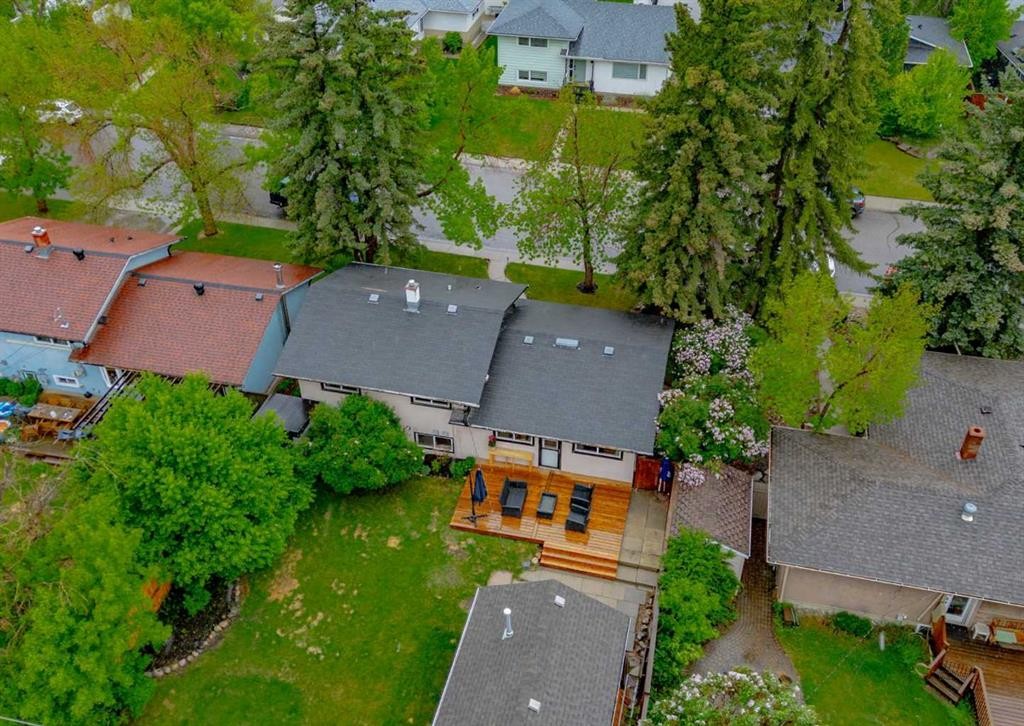182 Fyffe Road Se, Calgary, AB - Outdoor With Deck Patio Veranda