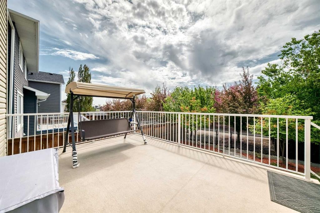 75 Silverado Bank Gardens Sw, Calgary, AB - Outdoor