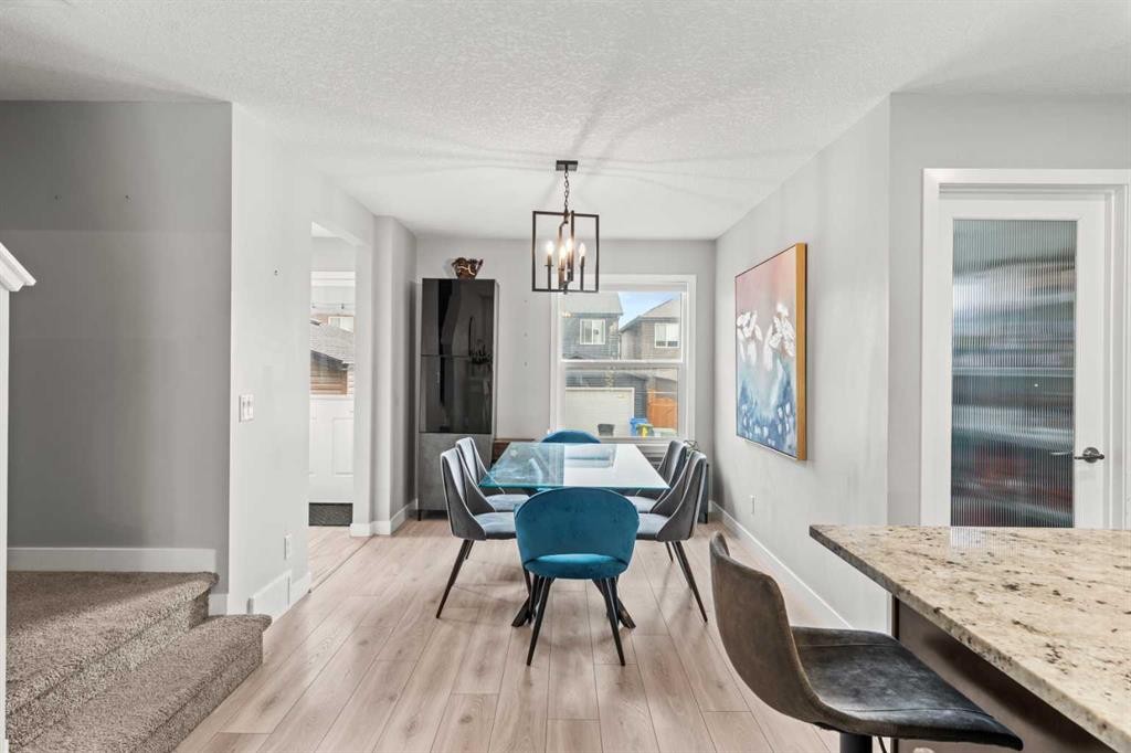 46 Corner Meadows Common Ne, Calgary, AB - Indoor Photo Showing Dining Room