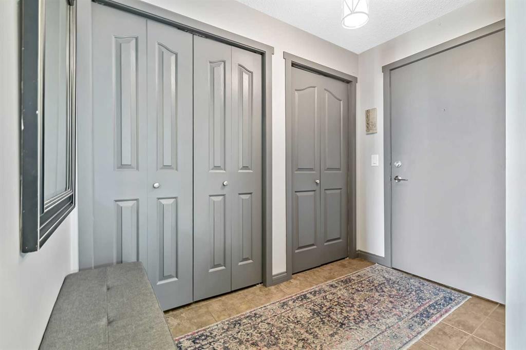 2307-12 Cimarron Common, Okotoks, AB - Indoor Photo Showing Other Room