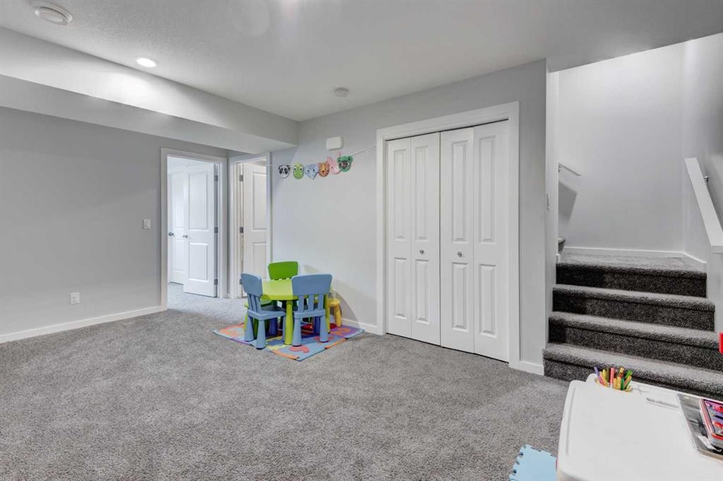 232 Walgrove Way Se, Calgary, AB