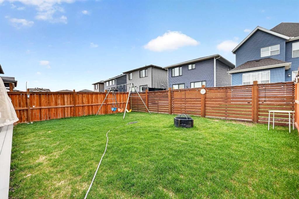 95 Howse Road Ne, Calgary, AB - Outdoor