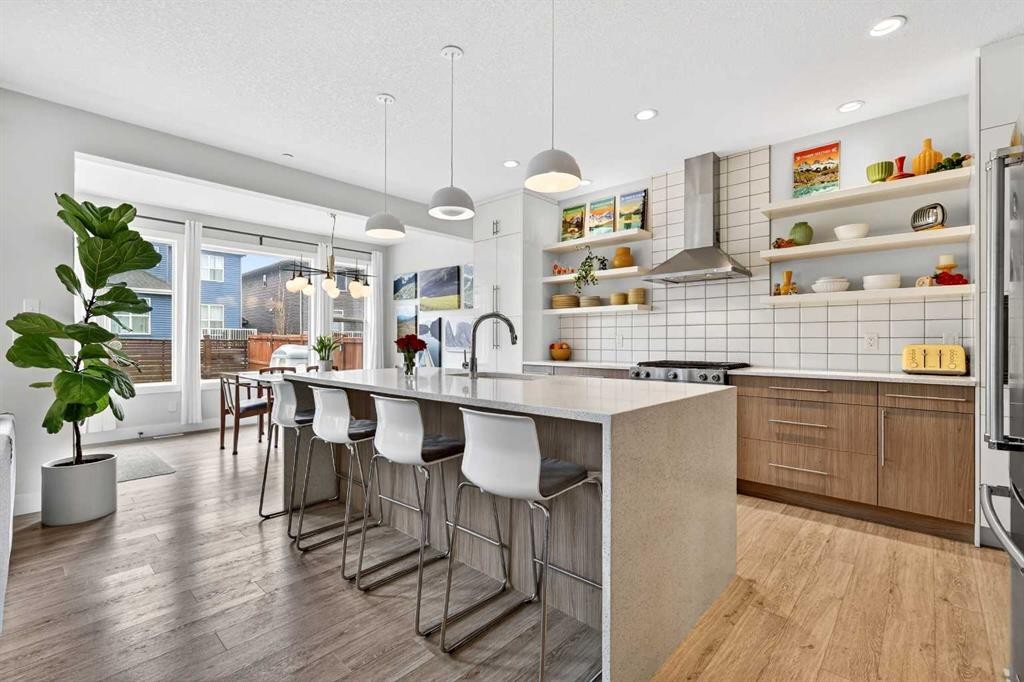 95 Howse Road Ne, Calgary, AB - Indoor Photo Showing Kitchen With Upgraded Kitchen
