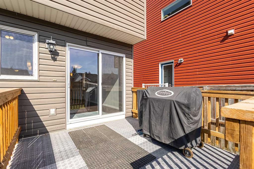49 Auburn Crest Lane Se, Calgary, AB - Outdoor With Deck Patio Veranda With Exterior
