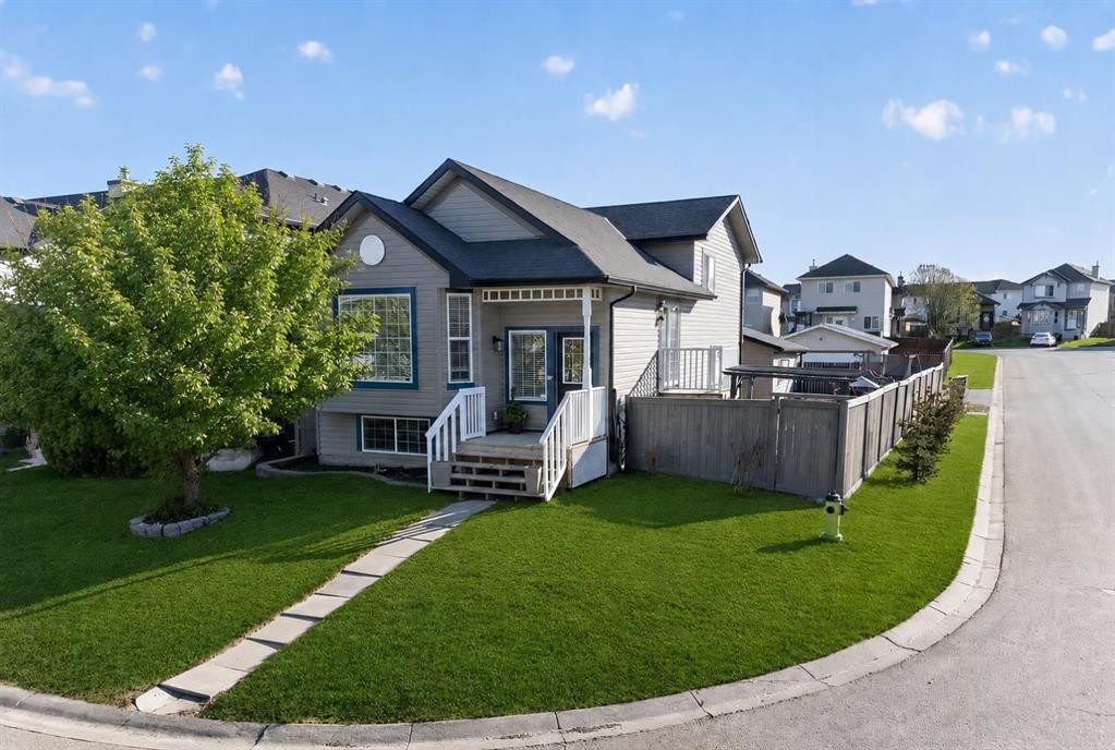 160 Citadel Bluff Close Nw, Calgary, AB - Outdoor