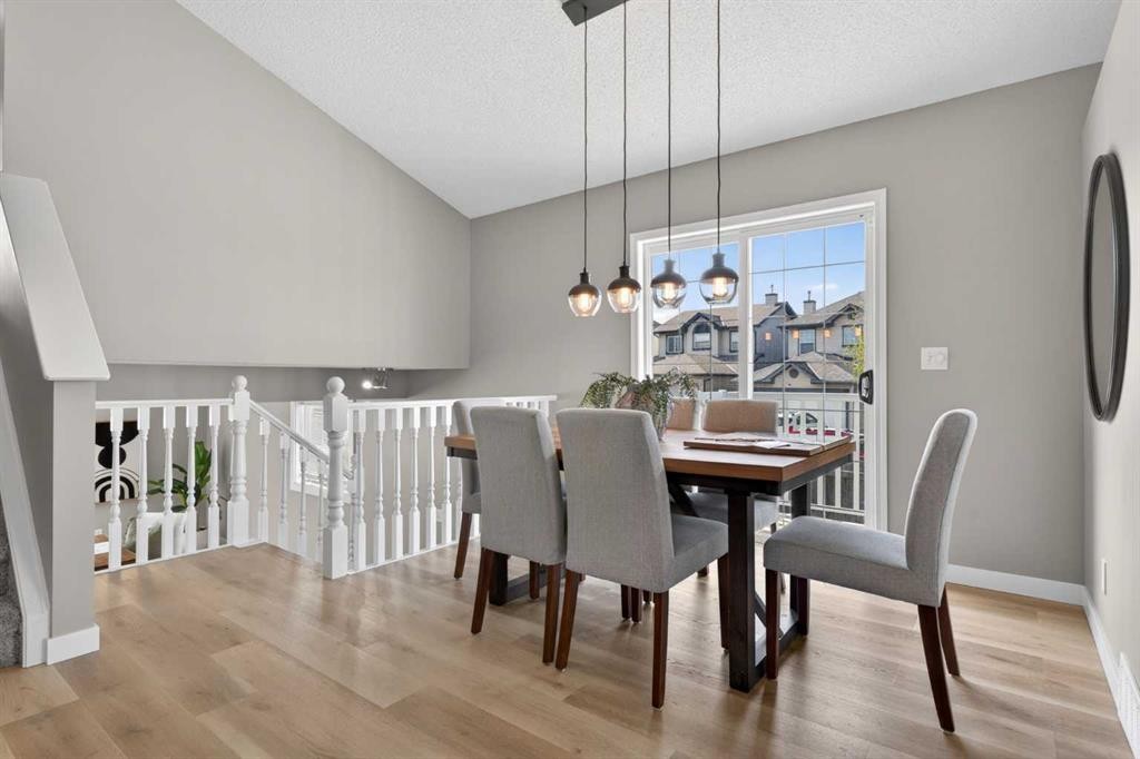 160 Citadel Bluff Close Nw, Calgary, AB - Indoor Photo Showing Dining Room