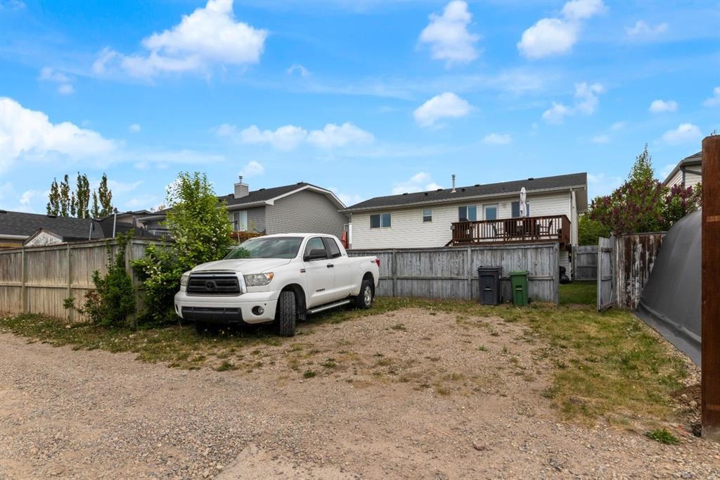 1918 Strathcona Terrace, Strathmore, AB - Outdoor