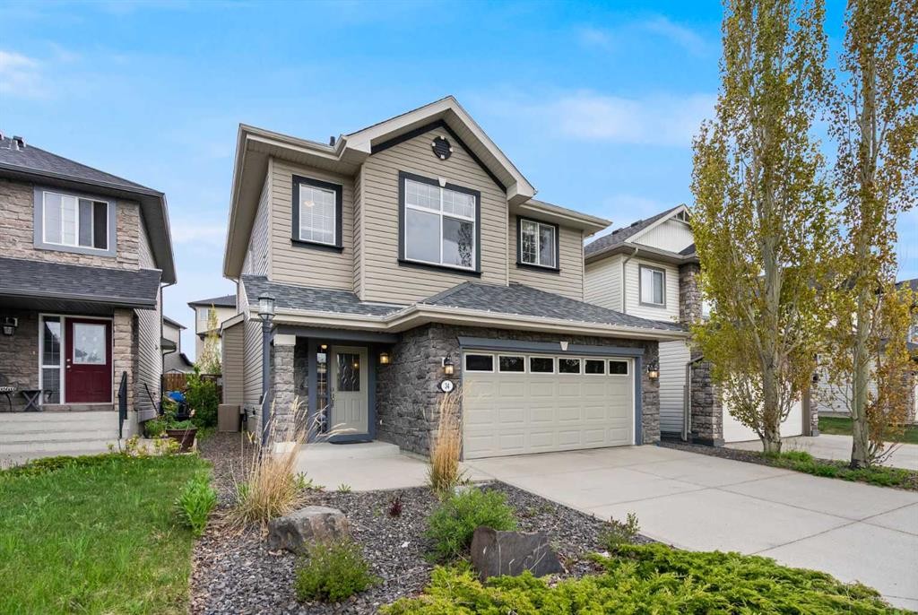 34 Kincora Drive Nw, Calgary, AB - Outdoor With Facade