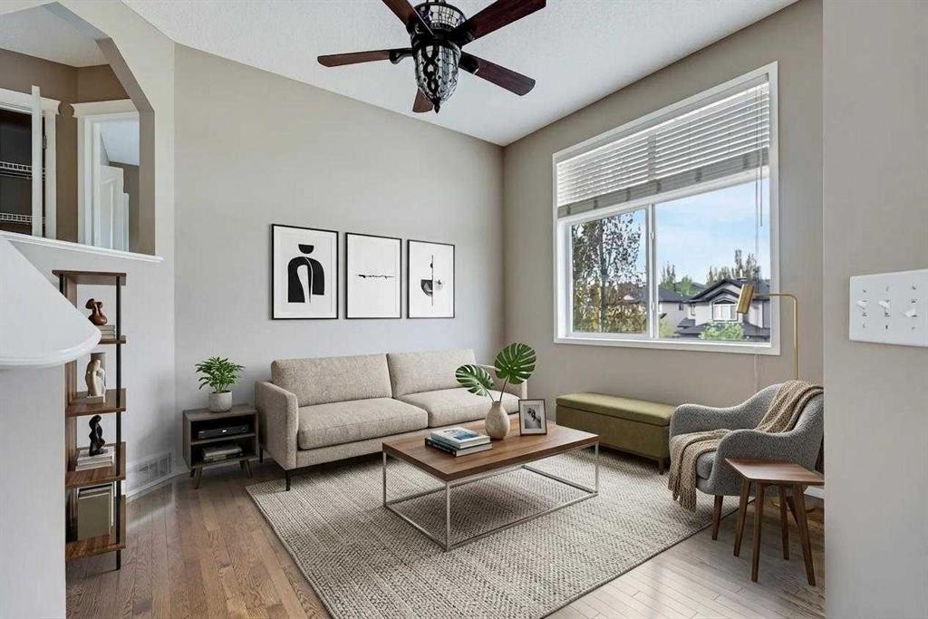 34 Kincora Drive Nw, Calgary, AB - Indoor Photo Showing Living Room