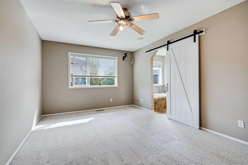 34 Kincora Drive Nw, Calgary, AB - Indoor Photo Showing Other Room