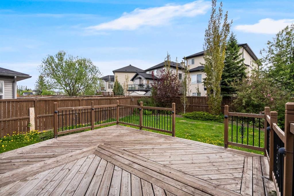 34 Kincora Drive Nw, Calgary, AB - Outdoor With Deck Patio Veranda