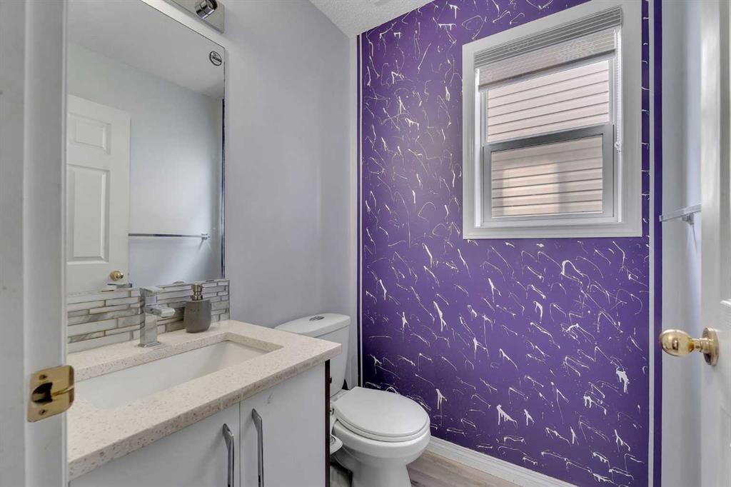 153 Saddlemead Road Ne, Calgary, AB