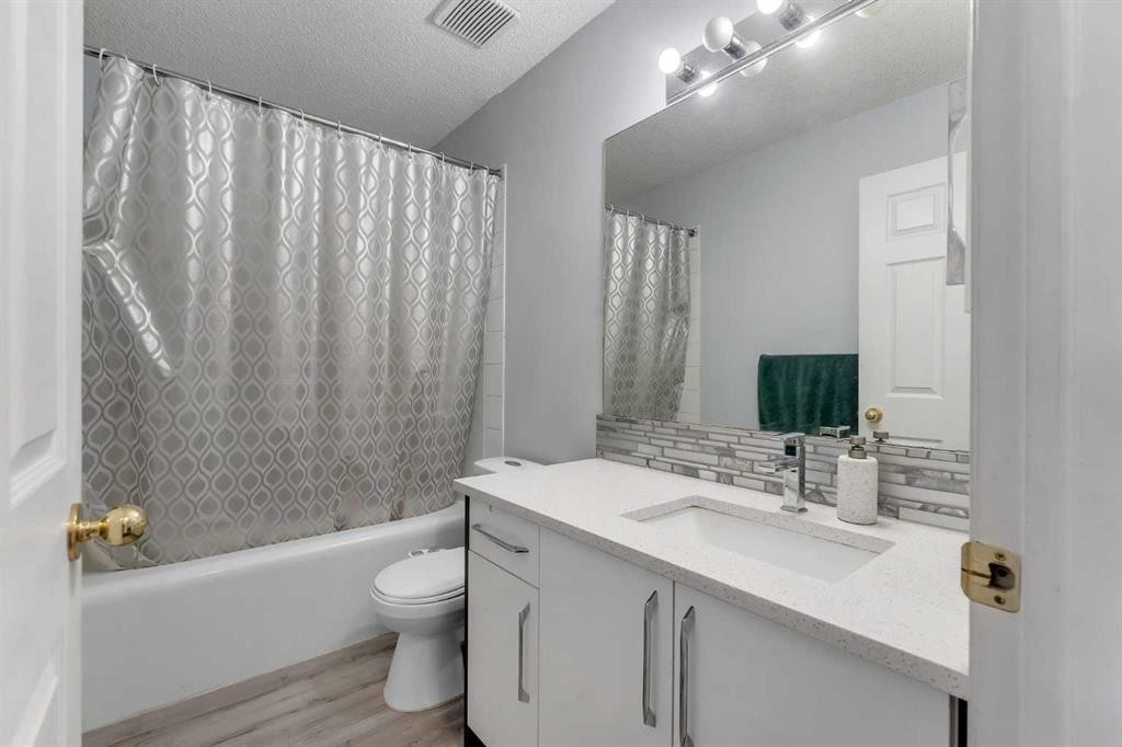 153 Saddlemead Road Ne, Calgary, AB