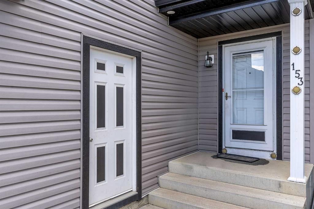 153 Saddlemead Road Ne, Calgary, AB