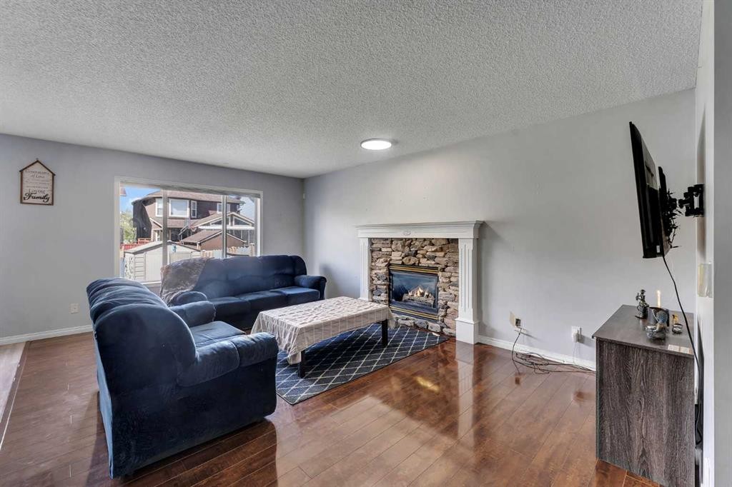 153 Saddlemead Road Ne, Calgary, AB
