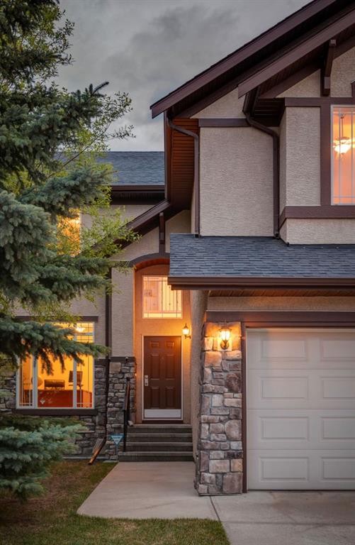 430 Discovery Ridge Boulevard Sw, Calgary, AB - Outdoor