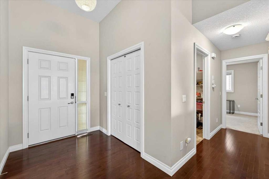 248 Rainbow Falls Way, Chestermere, AB - Indoor Photo Showing Other Room