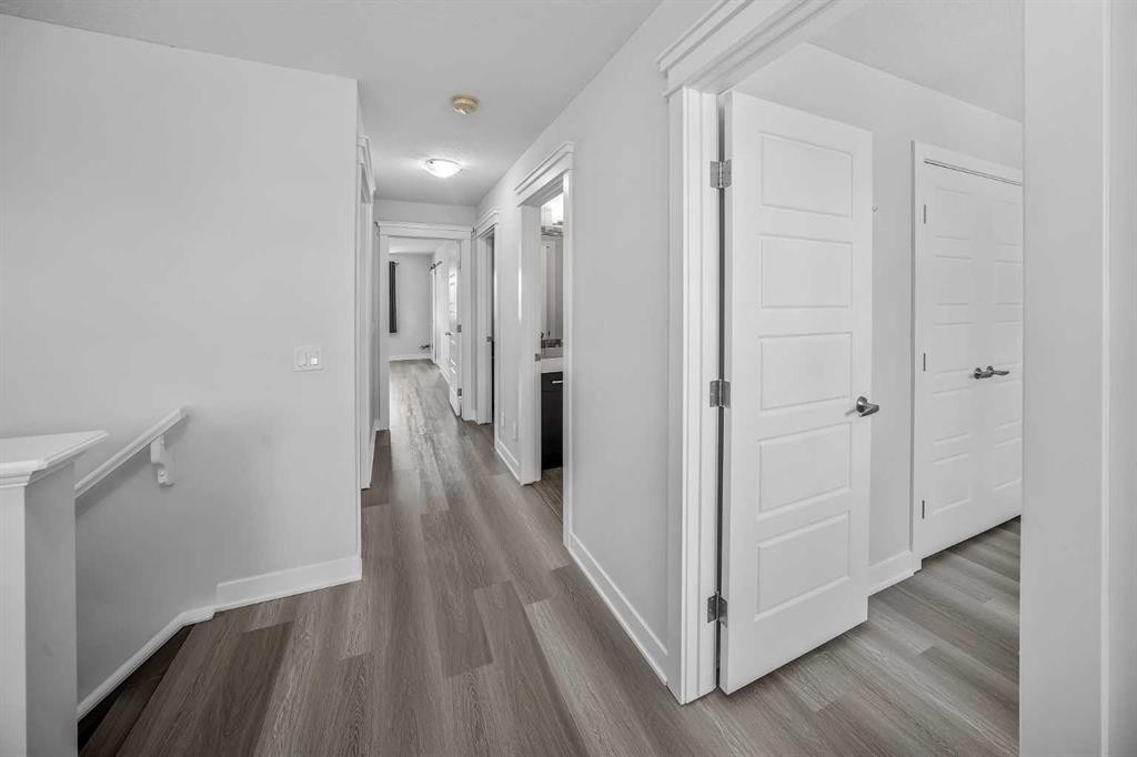 858 Evanston Drive Nw, Calgary, AB