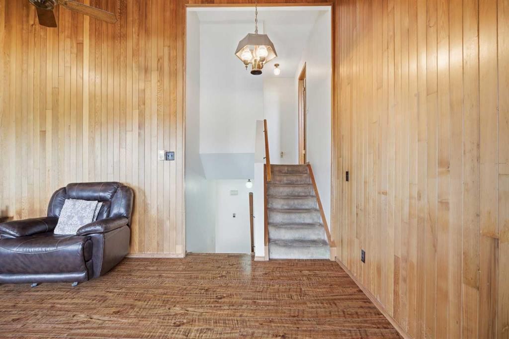 56 Whitworth Place Ne, Calgary, AB - Indoor Photo Showing Other Room