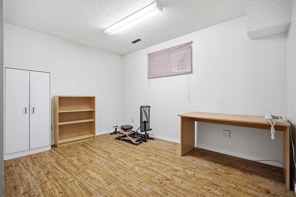 56 Whitworth Place Ne, Calgary, AB - Indoor