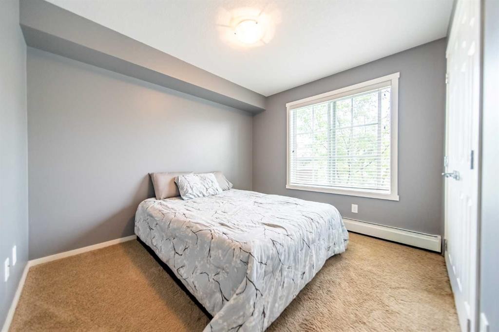 4318-99 Copperstone Park Se, Calgary, AB - Indoor Photo Showing Bedroom