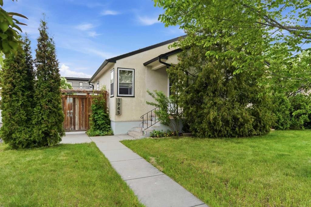 1945 Mountview Crescent Ne, Calgary, AB - Outdoor