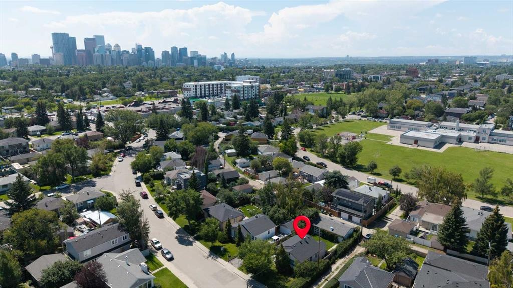 1945 Mountview Crescent Ne, Calgary, AB - Outdoor With View