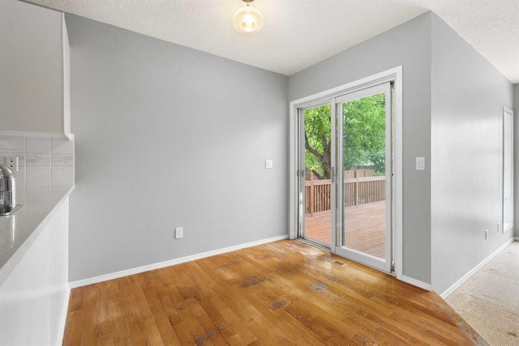 256 Covington Place Ne, Calgary, AB - Indoor Photo Showing Other Room